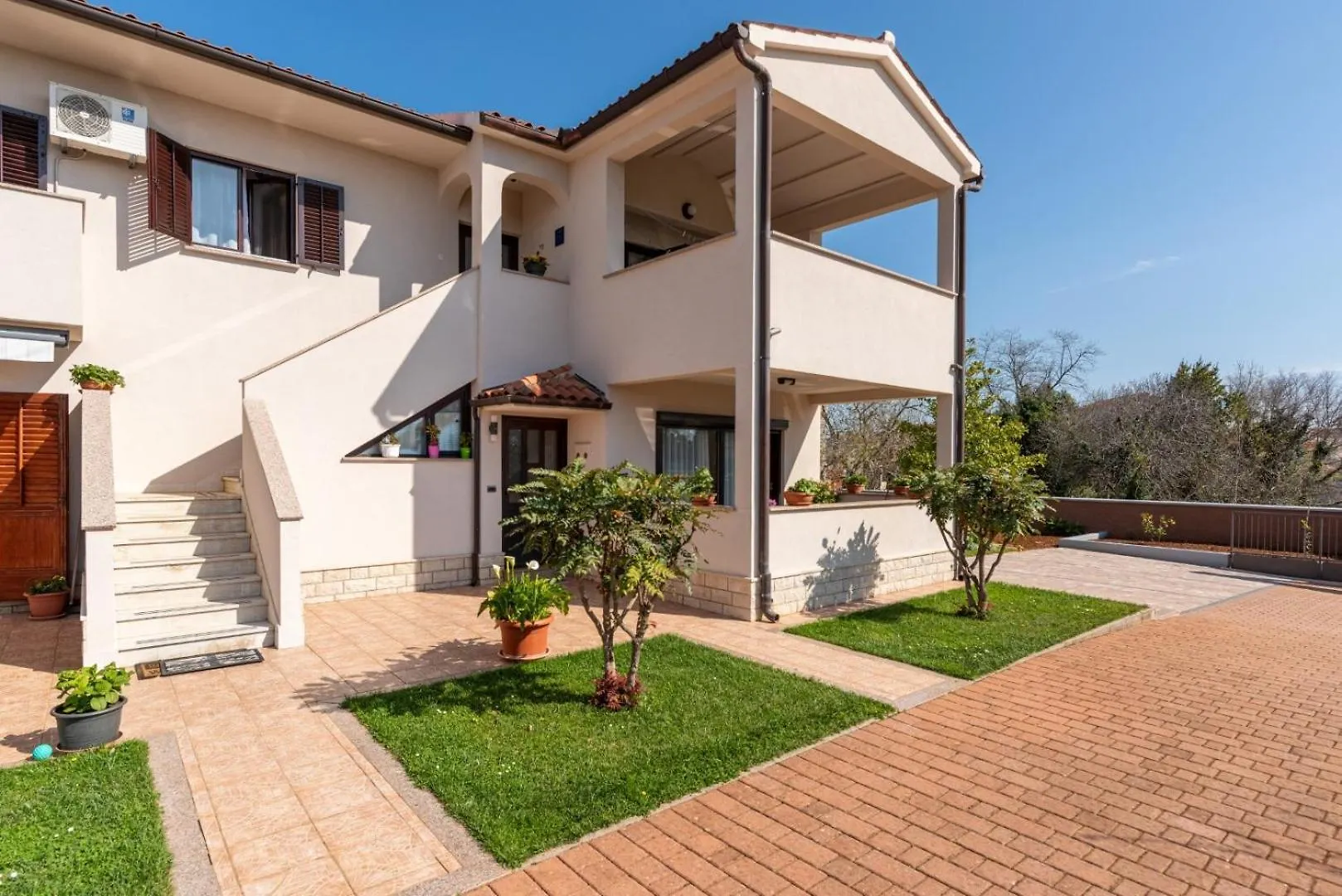 Apartment Marchela Nova Vas